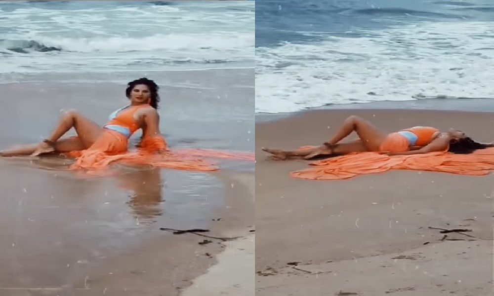 Sunny Leone Bikini: दीपिका के बाद सनी लियोन ने पहनी भगवा बिकिनी!, गुस्साए यूजर्स ने कहा- इस रंग के साथ…