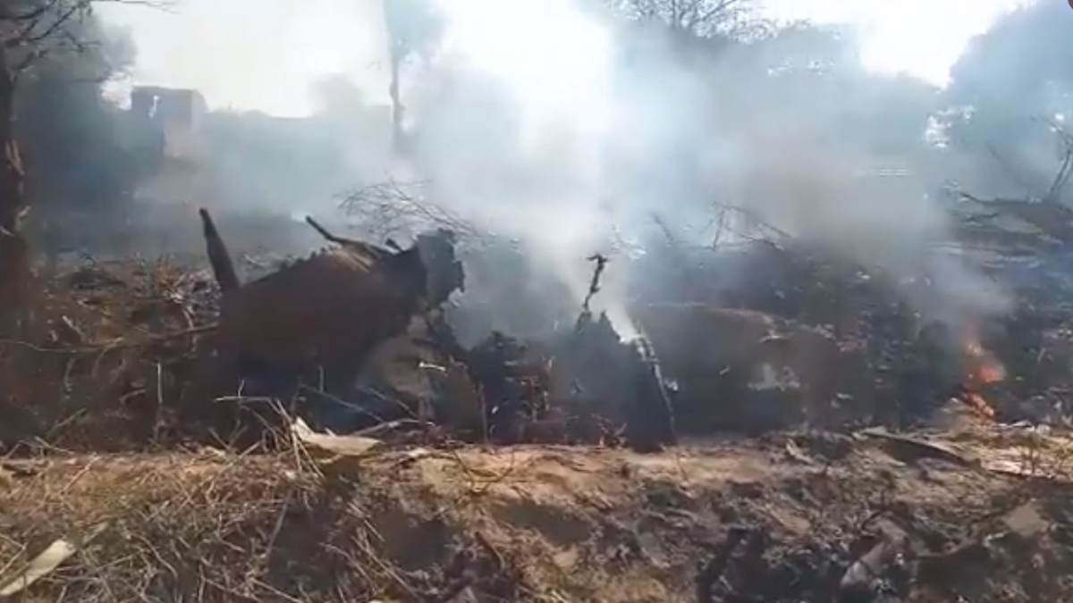 Morena Sukhoi-30 Crash : मध्य प्रदेश के मुरैना के पास हुआ बड़ा हादसा, एक सुखोई-30 और मिराज 2000 विमान दुर्घटनाग्रस्त