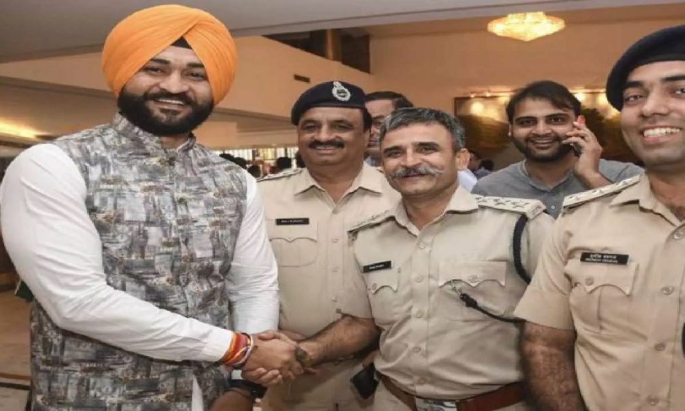 Who is Sandeep Singh: जानिए कौन हैं संदीप सिंह, जिन्हें महिला कोच के आरोपों के बाद मंत्री पद से इस्तीफा देना पड़ा?