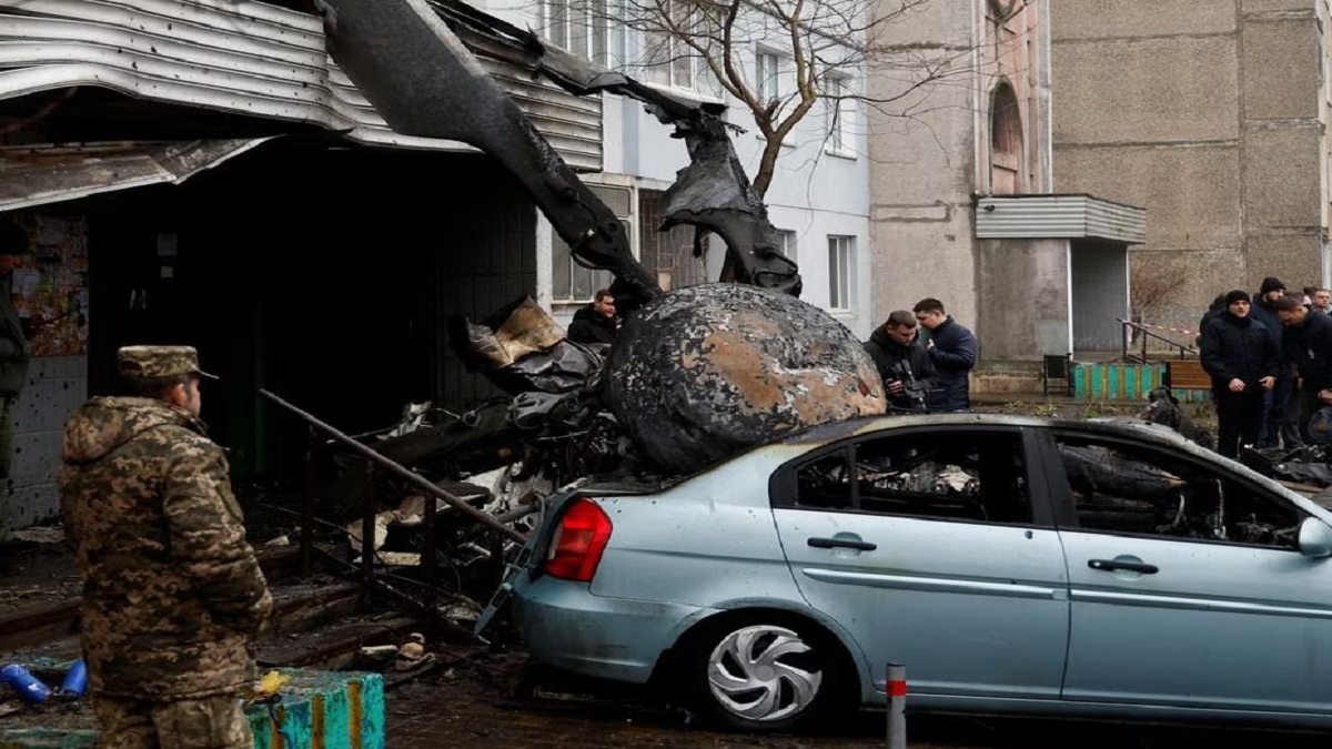 Ukraine Helicopter Crash: यूक्रेन के कीव में बड़ा हेलिकॉप्टर हादसा, गृह मंत्री समेत 16 लोगों की मौत