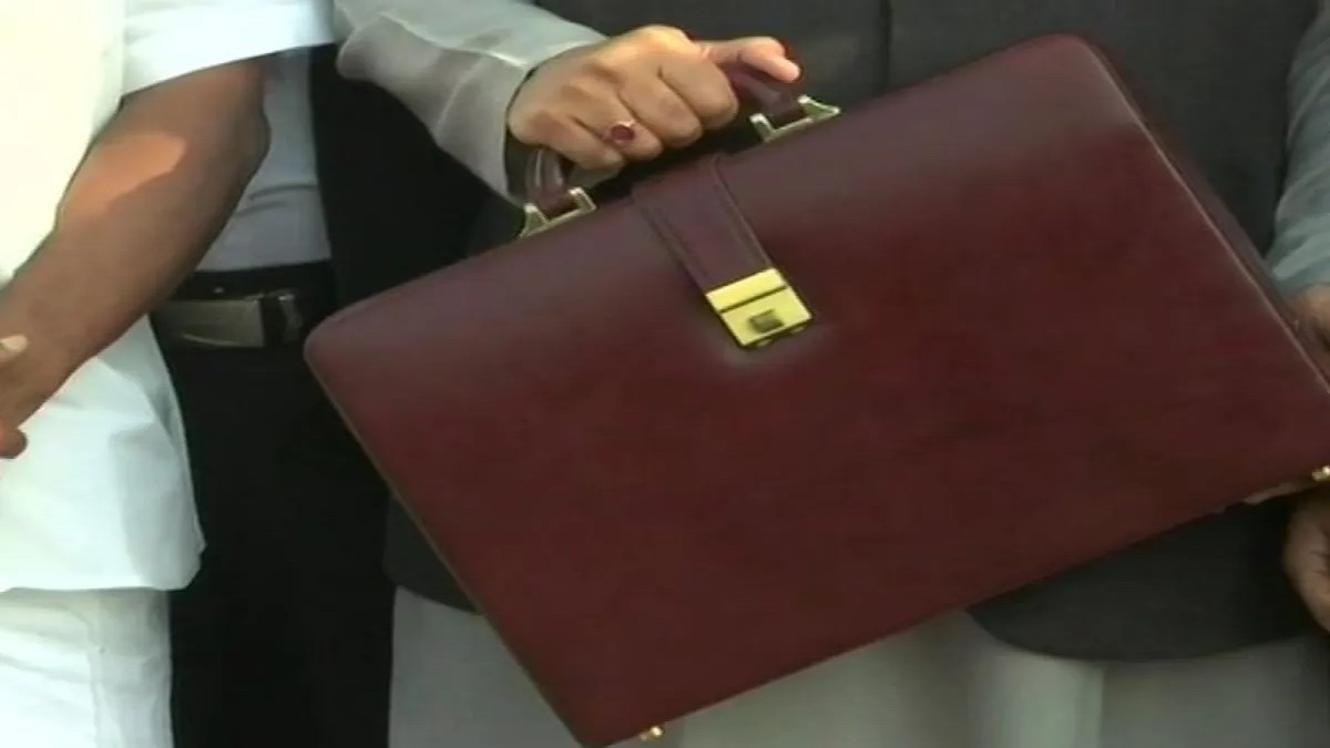 budget briefcase