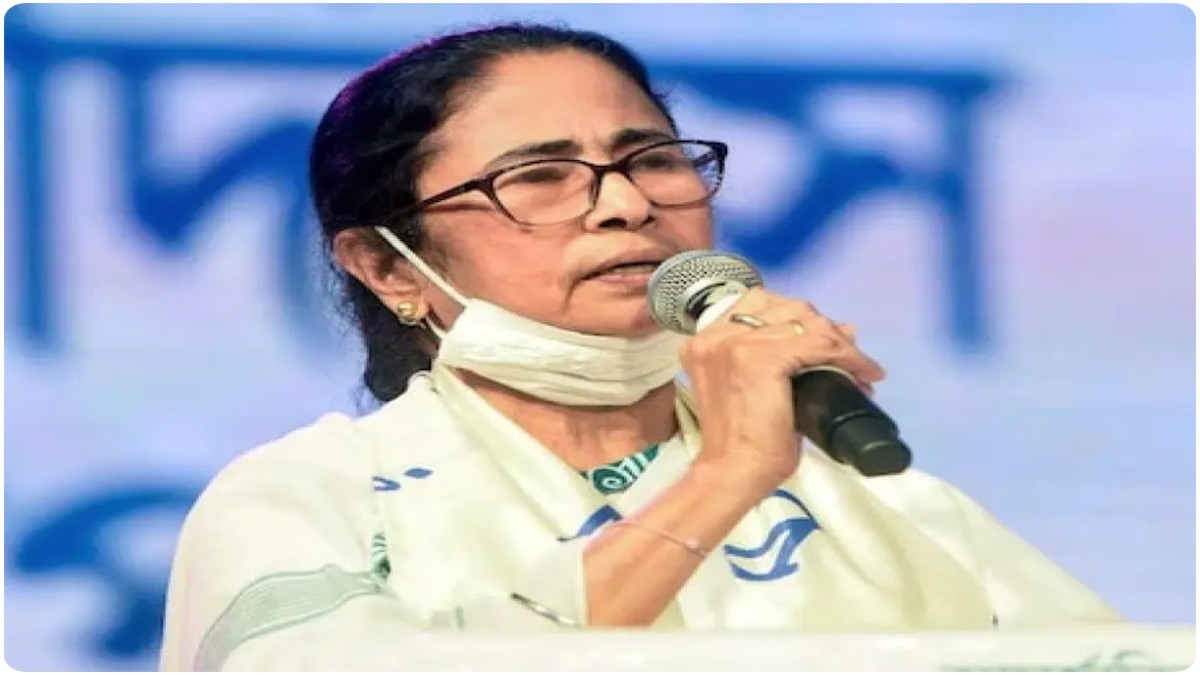 Mamata Banerjee: CM ममता बनर्जी के हेलीकॉप्टर की कराई गई इमरजेंसी लैंडिंग, बाल-बाल बचीं मुख्यमंत्री