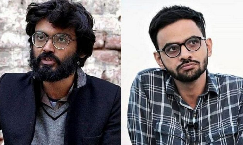 Umar Khalid : नियमों की दुहाई देते हुए कोर्ट पहुंचे शरजील इमाम और उमर खालिद.. बोले, ‘हमें जेल के अंदर…
