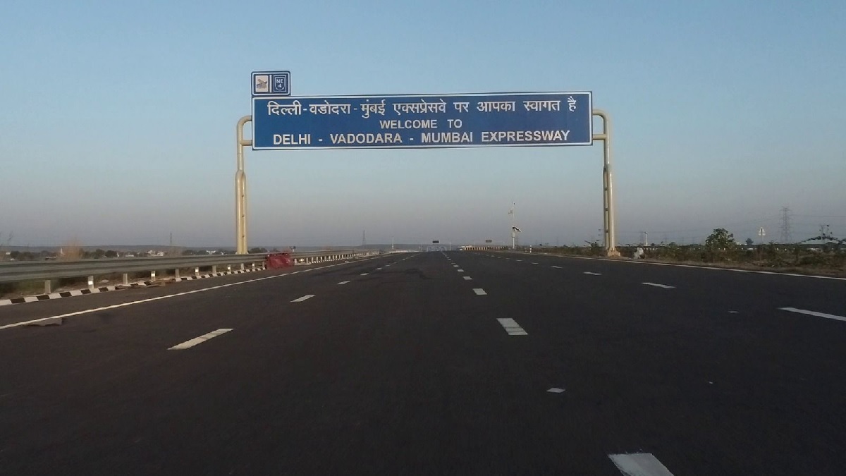 Delhi-Mumbai Expressway: कल से दिल्ली से जयपुर पहुंचिए सिर्फ 3.5 घंटे में, पीएम मोदी करेंगे मुंबई तक बन रहे एक्सप्रेस-वे के पहले खंड का लोकार्पण