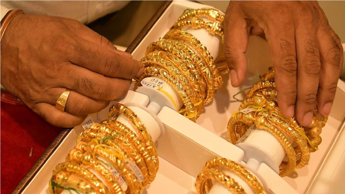Gold-Silver Price: सोना-चांदी महंगा हुआ या सस्ता? फटाफट जानें ताजा रेट