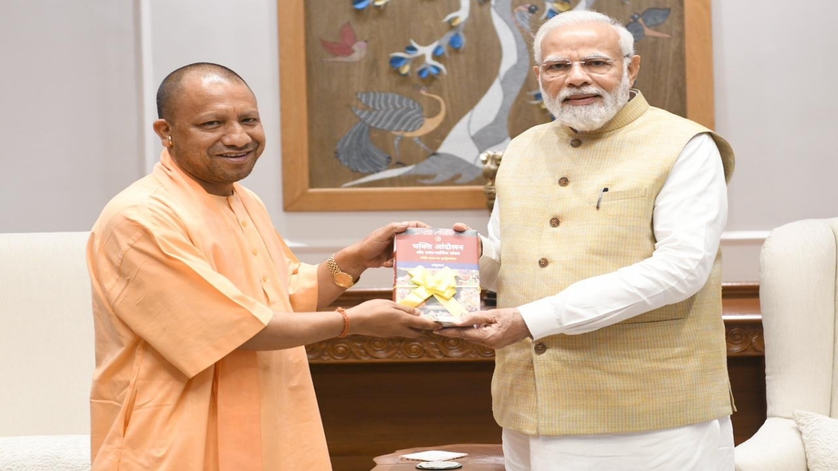 CM Yogi Meets PM Modi : मुख्यमंत्री योगी आदित्यनाथ ने पीएम मोदी से की शिष्टाचार मुलाकात, इन मुद्दों को लेकर हुई चर्चा