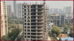 Noida: क्लाउड 9 की 13 मंजिला इमारत सील, 81 करोड़ का बकाया होने के चलते नोएडा प्राधिकरण ने उठाया कदम