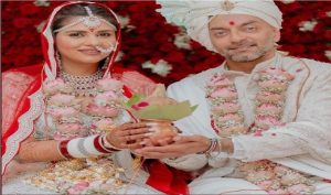 Daljeet-Nikhil Wedding: एक दूजे के हुए दलजीत कौर और निखिल पटेल, रेड की जगह व्हाइट आउटफिट में दिखा कपल