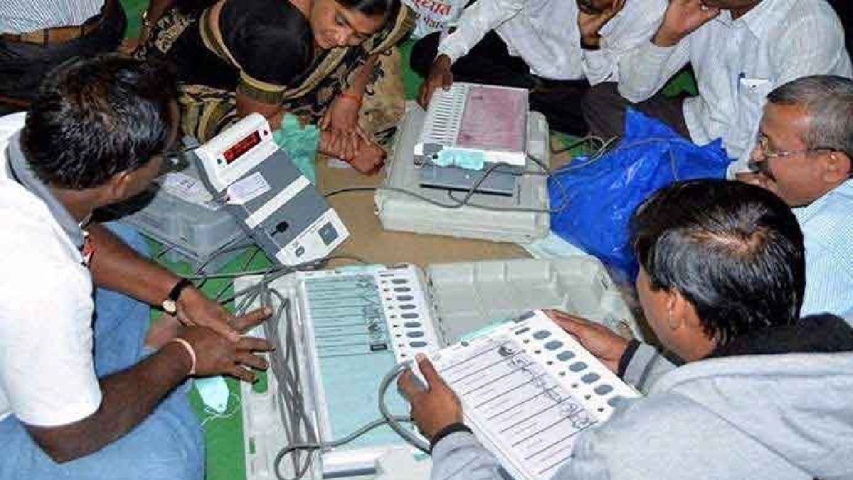Arunachal Pradesh And Sikkim Assembly Election Results LIVE In Hindi: अरुणाचल प्रदेश में फिर बनती दिख रही बीजेपी सरकार, सिक्किम में एसकेएम को रुझानों में बहुमत; यहां जानिए दोनों राज्यों में विधानसभा चुनाव नतीजों के सभी अपडेट