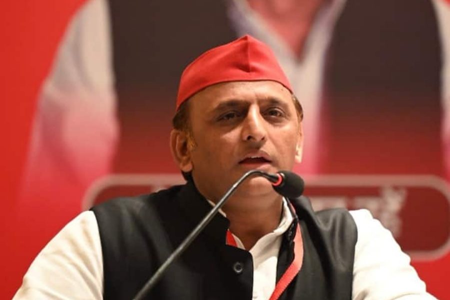 Akhilesh Yadav : ‘अब मुझे कांग्रेस पर यकीन नहीं रहा, आखिर पिछड़े-दलित की राजनीति पर फोकस क्यों कर रहे अखिलेश