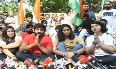 Wrestlers Protest