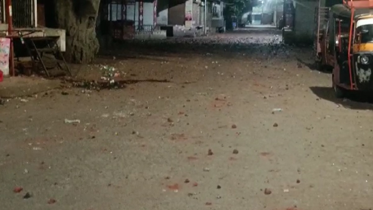 Maharashtra Violence: संभाजीनगर में हिंसा के बाद अब महाराष्ट्र के नंदूरबार में दो पक्षों में जमकर संघर्ष, ईंट-पत्थर और बोतलें चलीं, 7 गिरफ्तार