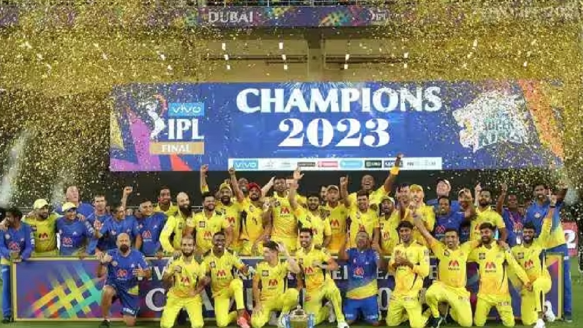 IPL 2023 Best Moments: अरिजीत ने छूए धोनी के पैर तो कभी मैदान पर झगड़े विराट-गंभीर, कुछ ऐसा रहा IPL 2023 का सफर