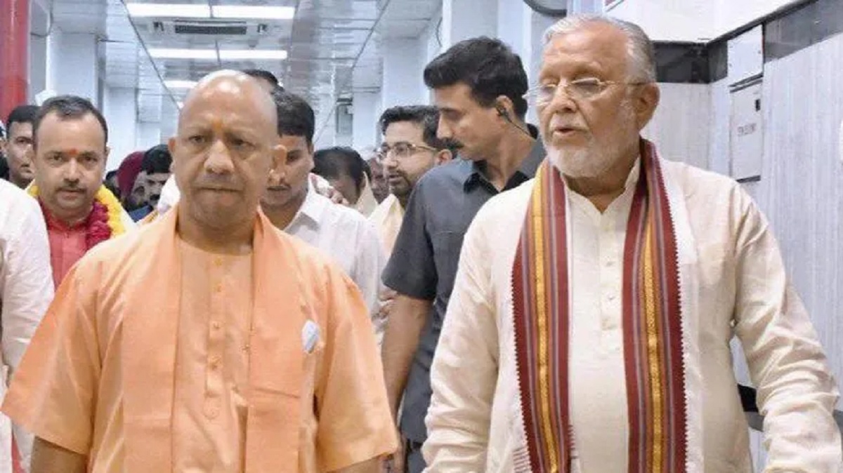CM Yogi And Suresh Khanna