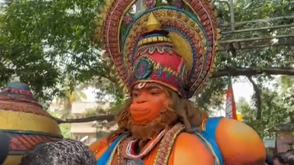 bajrangbali in modi road show karnataka