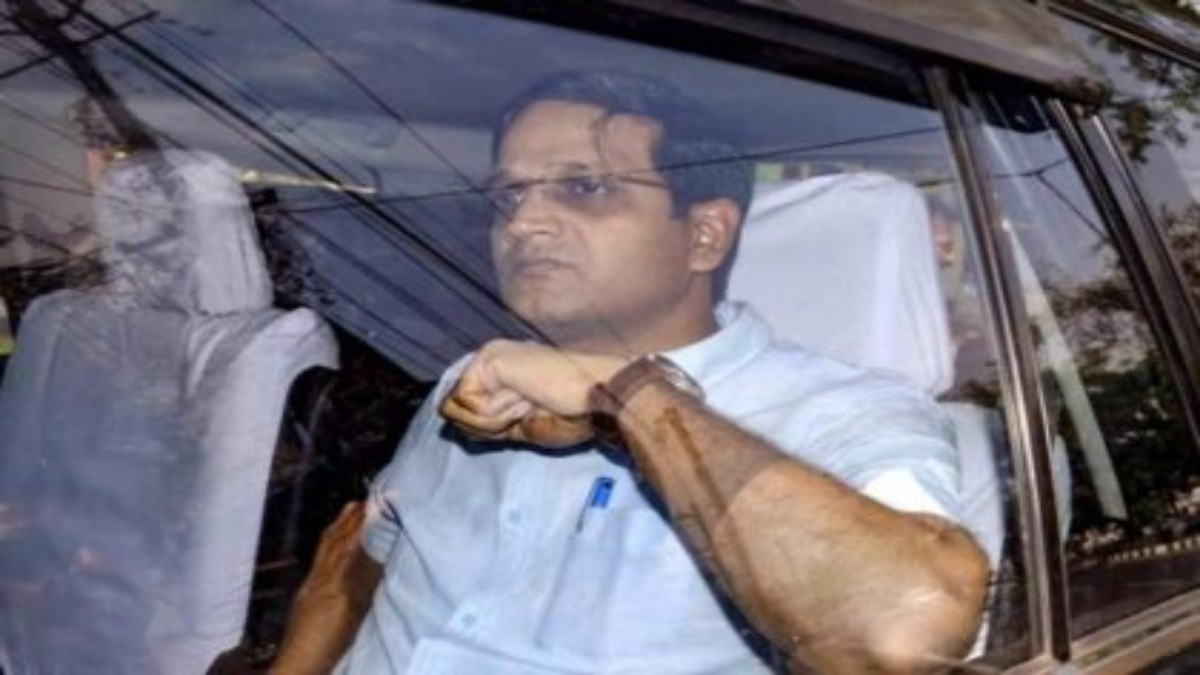 IAS Chhavi Ranjan: आंखों में आंसू, चेहरे पर चिंता की लकीरें..रांची जमीन घोटाले के आरोपों में ईडी ने जेल भेजे IAS छवि रंजन