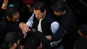 Imran Khan: इमरान की गिरफ्तारी पर पाकिस्तान में छिड़ी भयंकर रार हाईकोर्ट के फैसले को सुप्रीम कोर्ट में चुनौती देगी PTI