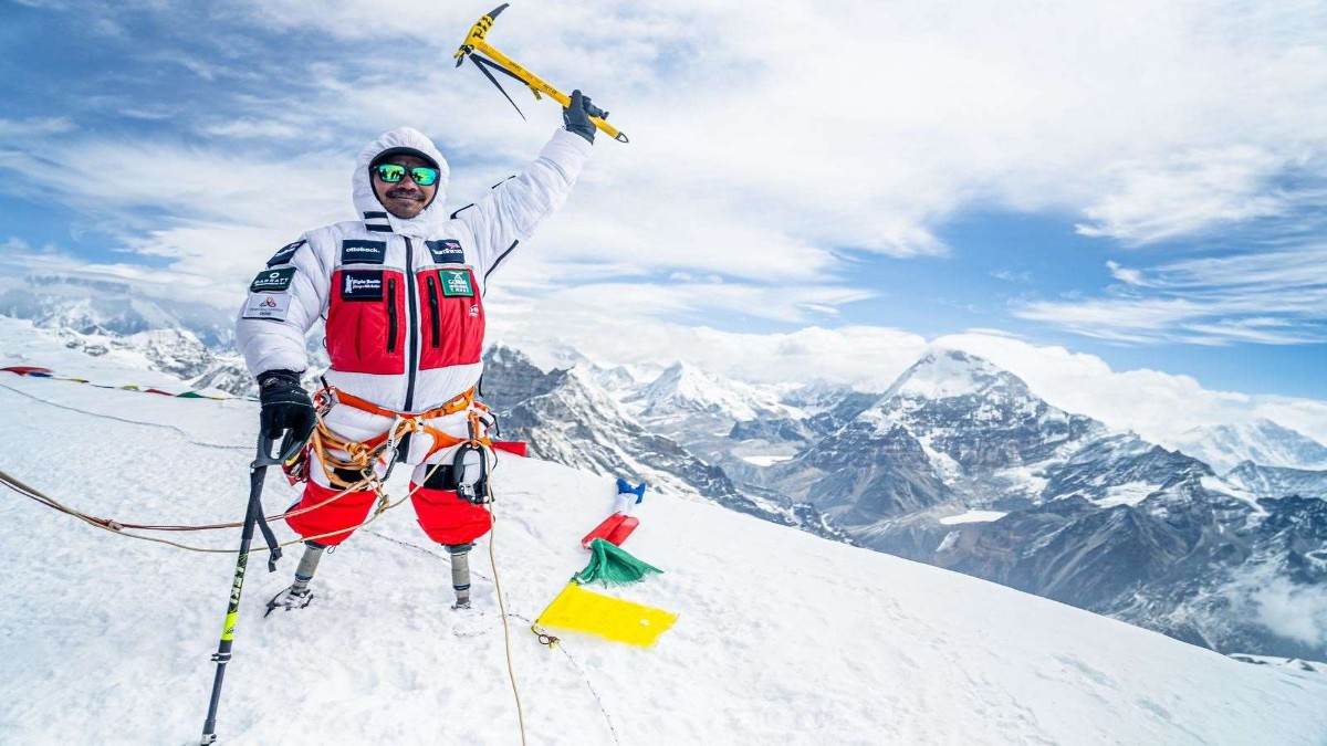Gorkha Scaled Mount Everest: नेपाल से ताल्लुक, नौकरी ब्रिटिश आर्मी में, अफगानिस्तान में खोए दोनों पैर और जीत लिया माउंट एवेरेस्ट, कहानी ‘बहादुर’ गोरखा की