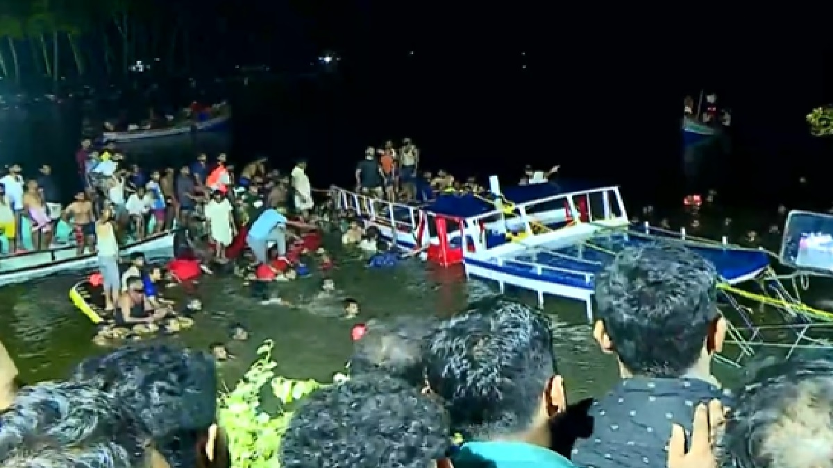 Kerala Boat Capsize: केरल में भीषण हादसा, हाउसबोट पलटने से 20 से ज्यादा लोगों की मौत, पीएम मोदी ने मुआवजे का एलान किया