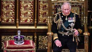 King Charles Coronation: आज ब्रिटिश राजगद्दी पर बैठेंगे किंग चार्ल्स, यहां जानिए उनके राज्याभिषेक कार्यक्रम से जुड़ी अहम बातें