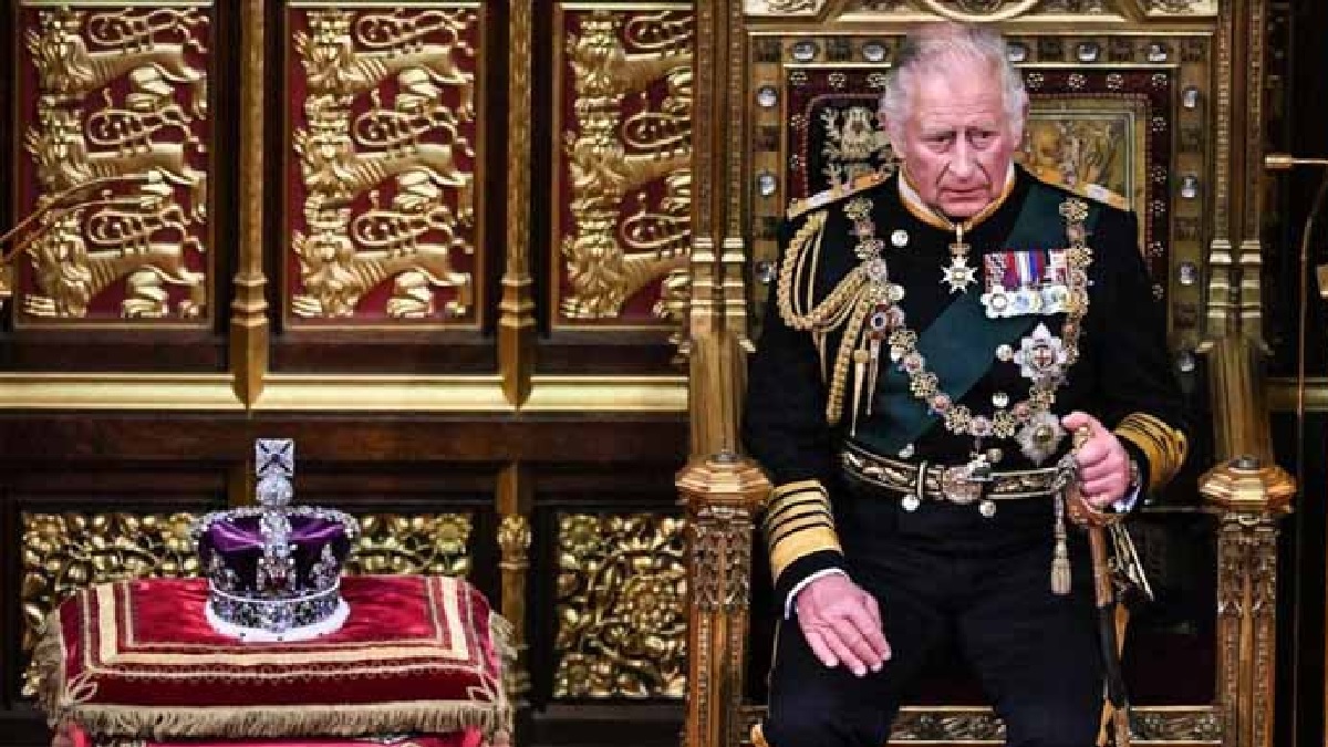 King Charles Coronation: आज ब्रिटिश राजगद्दी पर बैठेंगे किंग चार्ल्स, यहां जानिए उनके राज्याभिषेक कार्यक्रम से जुड़ी अहम बातें
