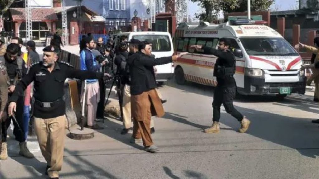 peshawar clash