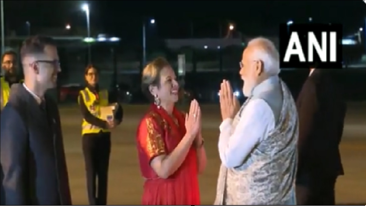 PM Modi Reached Australia: न्यू पापुआ गिनी के बाद ऑस्ट्रेलिया पहुंचे पीएम मोदी,  गर्मजोशी से किया गया प्रधानमंत्री का स्वागत