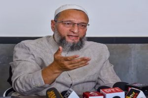 Asaduddin Owaisi: ‘क्रिकेट मैच से पहले कश्मीर में रोकना होगा गोलियां का खेल’ AIMIM चीफ असदुद्दीन ओवैसी ने साधा केंद्र सरकार पर निशाना