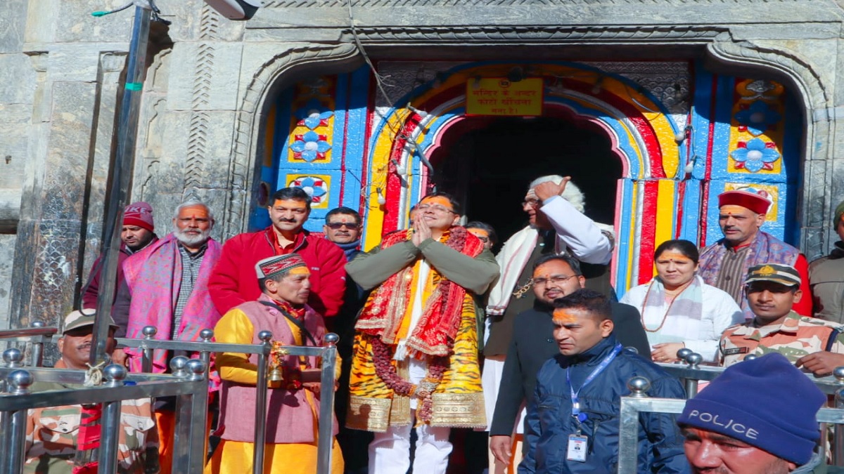 10 Years of Kedarnath Disaster: CM धामी पहुंचे बाबा केदार के दर पर, श्रद्धालुओं से लिया व्यवस्थाओं का फीडबैक