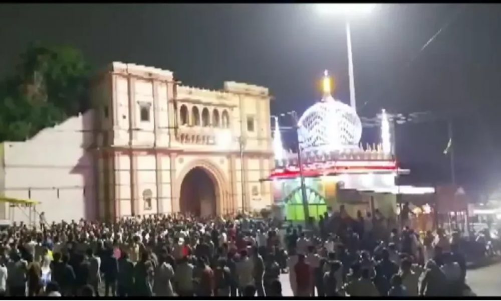 Junagadh Violence: दरगाह हटाने के नोटिस पर बवाल, पत्थरबाजी हिंसा के बीच 1 की मौत