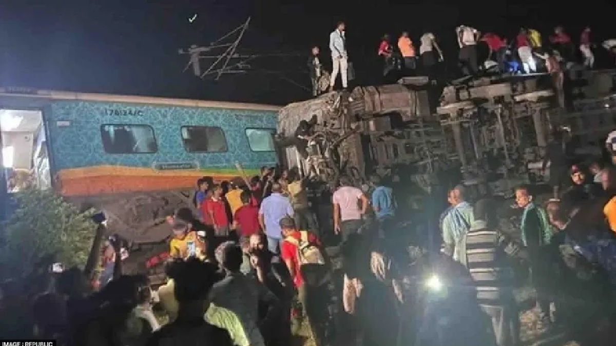 Coromandal Express Accident: ओडिशा में हुए ट्रेन हादसे में मृतक संख्या 200 के पार, 900 यात्री घायल, मुआवजे का एलान