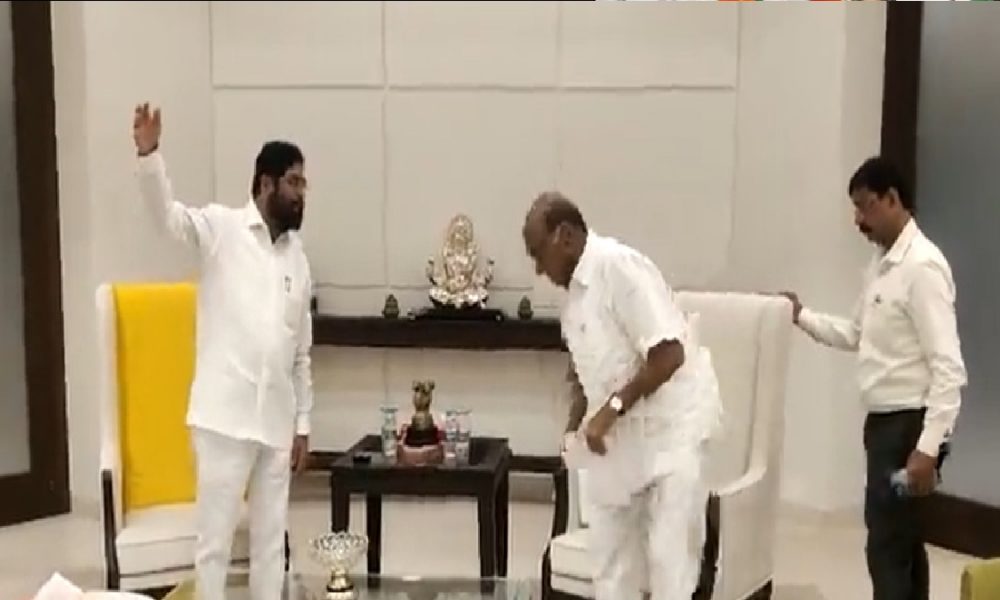 Maharashtra: सीएम शिंदे और शरद पवार के बीच हुई मुलाकात, महाराष्ट्र में सियासी हलचल तेज