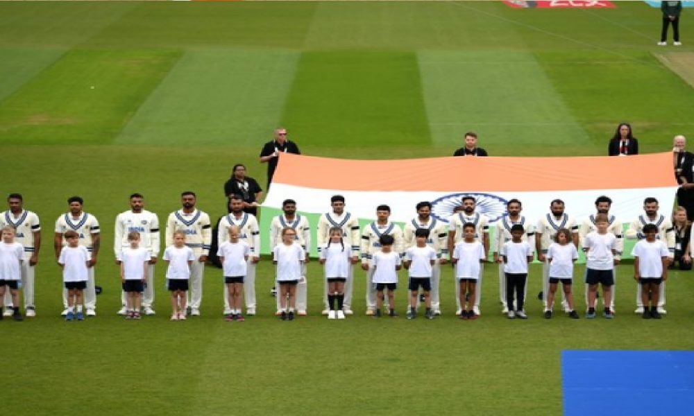 WTC Final 2023: ओडिशा ट्रेन हादसे के मृतकों को टीम इंडिया ने दी श्रद्धांजलि, WTC फाइनल में काली पट्टी बांधकर खेल रही रोहित की सेना