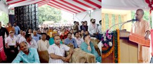 Gorakhpur: पीएम मोदी को संकटमोचक के रूप में देखती है पूरी  दुनिया: मुख्यमंत्री योगी
