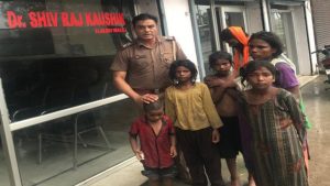 Haryana Floods: बाढ़ में फंसे थे एक परिवार के 12 लोग,  देवदूत बनकर आए हरियाणा एडमिनिस्ट्रेशन के अधिकारियों ने ऐसे बचाई जान
