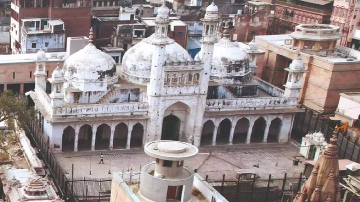 Gyanvapi Masjid ASI Survey Report: ज्ञानवापी मस्जिद मामले में आज अहम दिन, एएसआई सर्वे रिपोर्ट सार्वजनिक करने पर आज फैसला सुना सकते हैं जिला जज