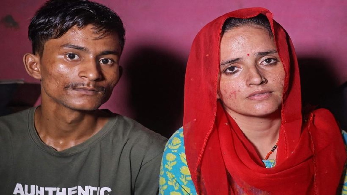 Seema Haider: सीमा हैदर मामले में SSB का एक्शन, नेपाल बॉर्डर पर बस की जांच करने वाले दो जवान सस्पेंड