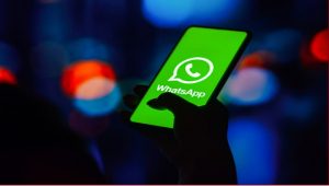 WhatsApp New Feature: वॉट्सऐप के ये 5 नए फीचर्स मचा रहे हैं धूम, प्राइवेट मैसेज वाला आखिरी फीचर तो दिल जीत लेगा