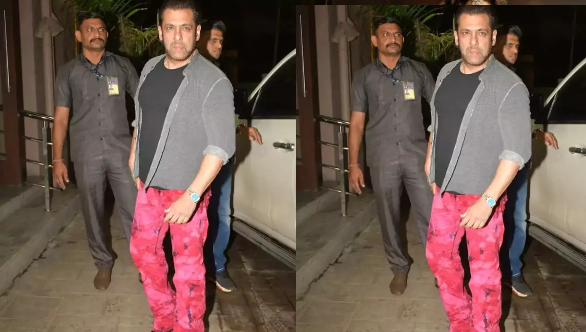 Salman Khan Video: बॉलीवुड के दबंग खान पर चढ़ा ‘बार्बी फीवर’, अरबाज की बर्थडे पार्टी में गुलाबी जींस पहनकर लूटी लाइमलाइट, VIDEO VIRAL