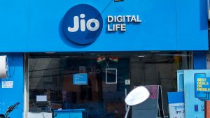 Jio Prepaid Plan: जियो ने पेश किया धांसू रिचार्ज प्लान, 84 दिनों की वैलिडिटी और शानदार बेनिफिट्स