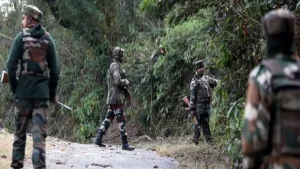Terrorist Knock Down: अनंतनाग में भारतीय सेना के हाथ लगी बड़ी कामयाबी, आतंकी उज़ैर को किया ढेर