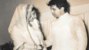Saira Banu – Dilip Kumar Anniversary: शादी की सालगिरह पर सायरा ने दिलीप साहब को किया याद, लिखा- ‘वो एक किताब हैं जिसे…’