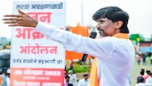 Maratha Reservation: महाराष्ट्र में मराठा आरक्षण आंदोलन खत्म, सीएम एकनाथ शिंदे से मसौदा अध्यादेश मिलने के बाद मनोज जरांगे पाटिल का एलान