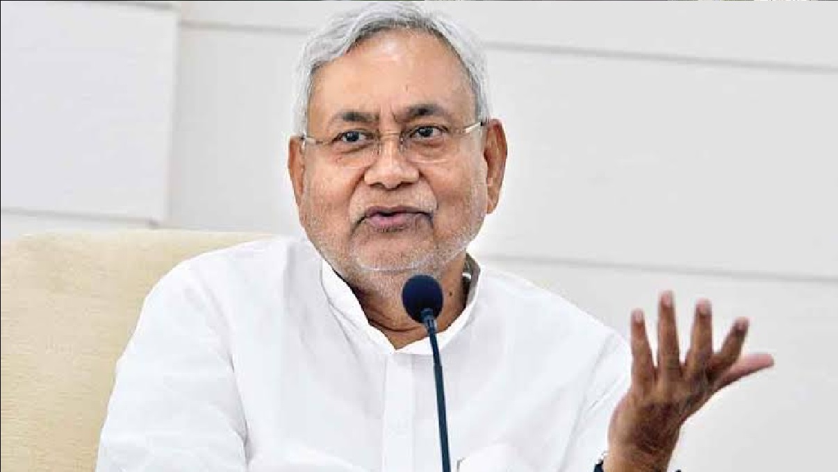 Bihar:..तो नीतीश कुमार की मुश्किलें बढ़ी, JDU में टूट का खतरा, विधायकों ने बुलाई गुप्त बैठक, सुशासन बाबू को खबर तक नहीं