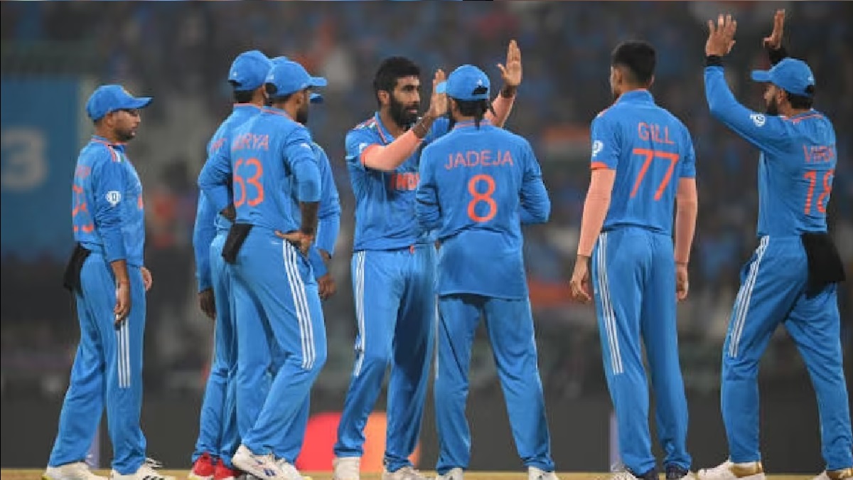 IND Vs ENG, World Cup: शमी-बुमराह की जुगलबंदी के आगे अंग्रेजों ने टेके घुटने, टीम इंडिया ने लगाया जीत का सिक्सर, 100 रन से दर्ज की जीत