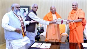 UP: CM योगी को मिला राम मंदिर प्राण प्रतिष्ठा समारोह का औपचारिक निमंत्रण, हुए इमोशनल, लिखा-आज जीवन धन्य हो गया