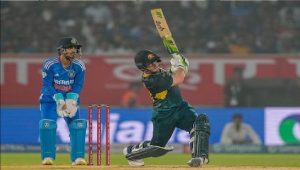 Ind vs Aus 1st T20: ऑस्ट्रेलिया के इस बल्लेबाज ने भारतीय गेंदबाजों को जमकर धोया, टी -20 में जड़ा अपना पहला शतक