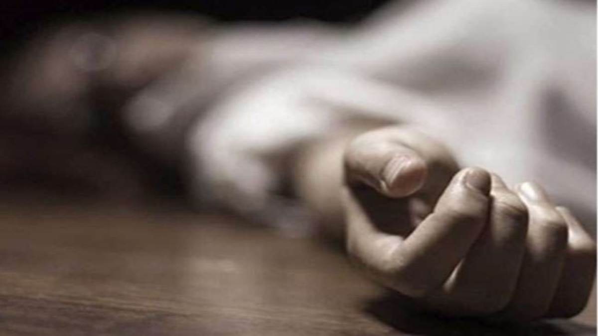 Mumbai Murder: मुंबई में सूटकेस में बंद मिली महिला की लाश, गुत्थी सुलझाने में लगी पुलिस