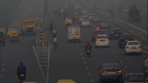 Air Pollution: दिल्ली-NCR की हवाओं में फिर घुला धुंए का जहर, जानिए आज क्या है राजधानी क्षेत्र में AQI?