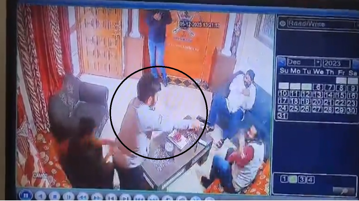 Watch Video: सुखदेव सिंह की हत्या का पहला CCTV वीडियो आया सामने, साथ में बैठे दिखे हत्यारे